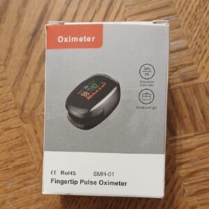 Black Fingertip Pulse Oximeter